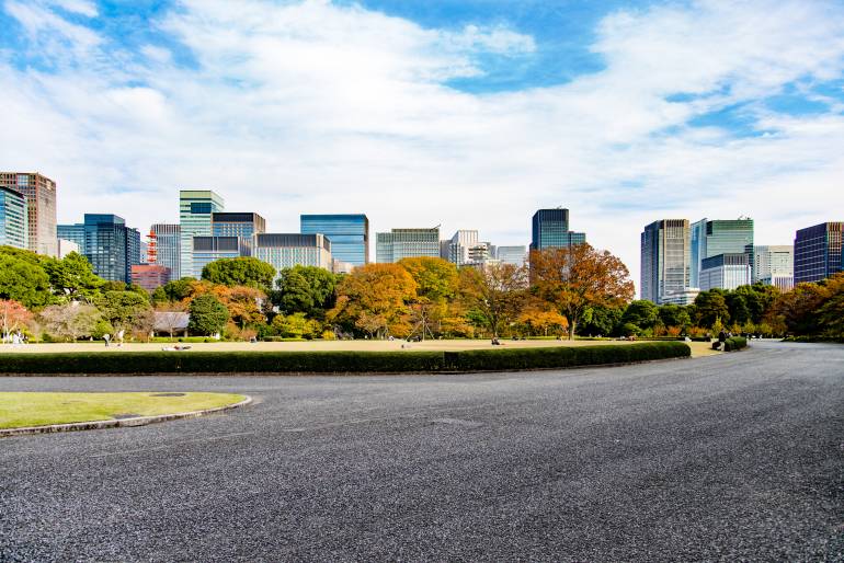 Imperial Palace East Gardens in autumn